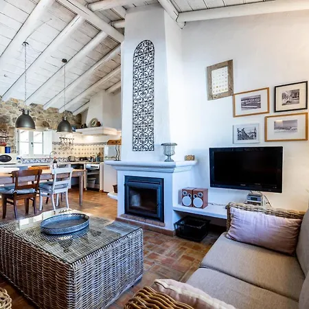 Quinta Das Andorinhas Holiday home Chabouco